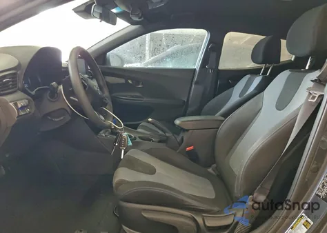 2020 Hyundai Veloster Base z USA, uszkodzony, nr VIN KMHTG6AF5LU030005